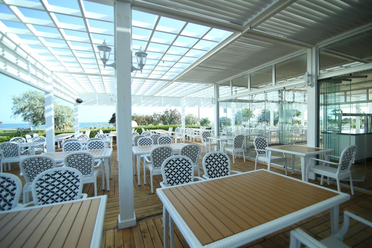 Glamour Resort & Spa Side Exterior photo