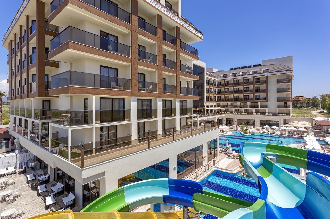 Glamour Resort & Spa Side Exterior photo